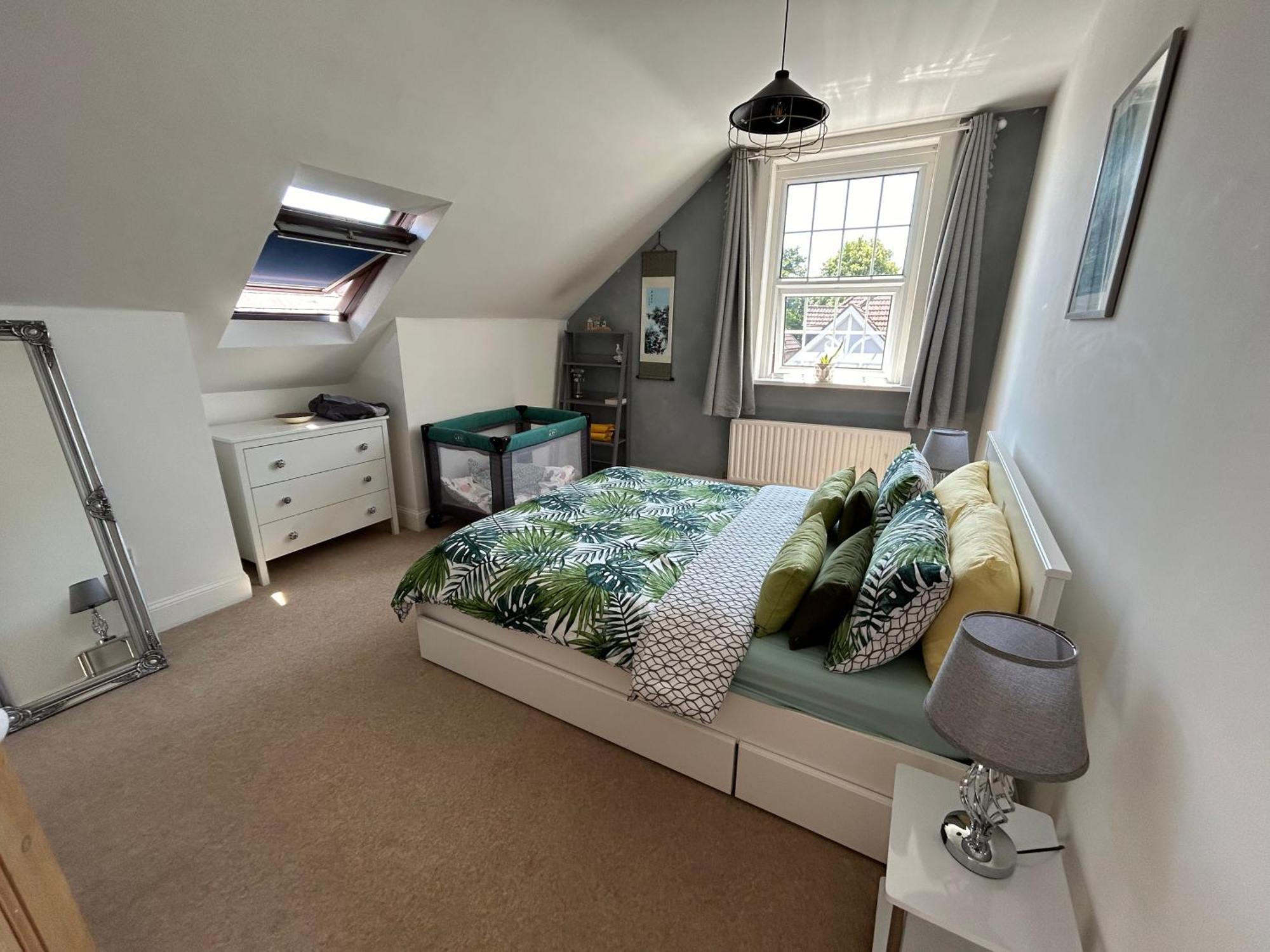 Seaside Rentals Bournemouth - 2Br, Upto 6Ppl, Beach 3 Min Walk, Dogs Ok, Wifi, Park 2 Cars Bagian luar foto